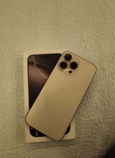 Apple iPhone 16 Pro Max