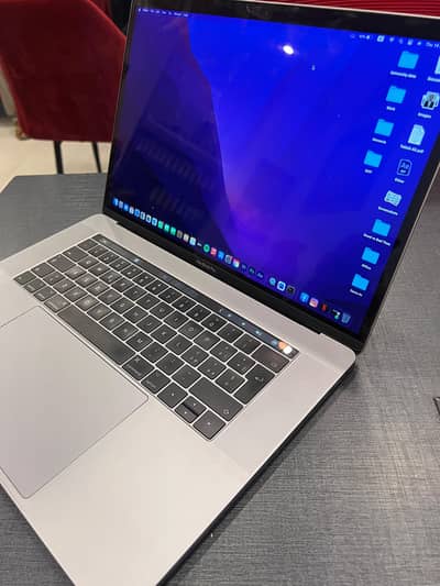 Macbook Pro 15.4inch