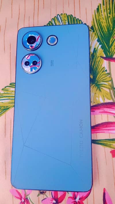 Tecno CAMON 20