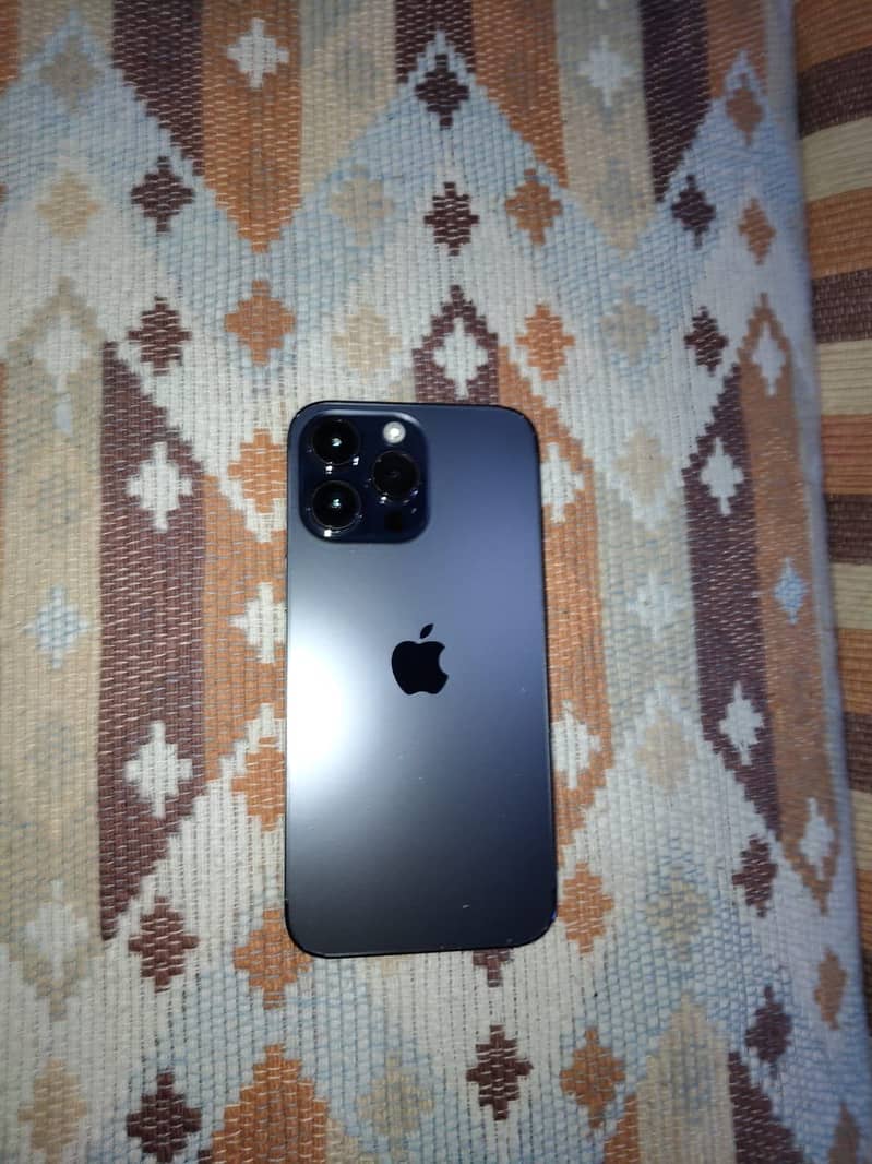 Apple iPhone 14 Pro Max 2