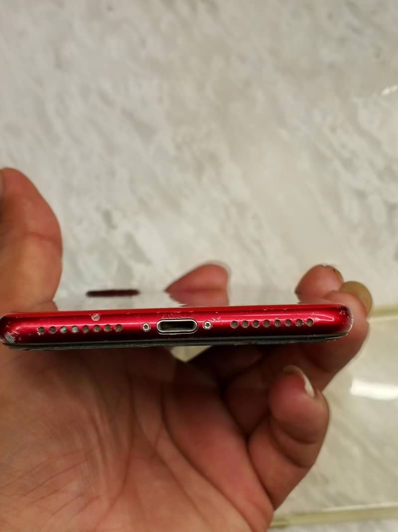Apple iPhone 7 Plus 5
