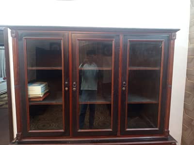 SHOWCASE