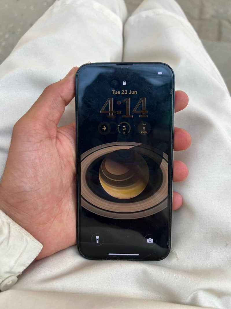 Apple iPhone 13 1