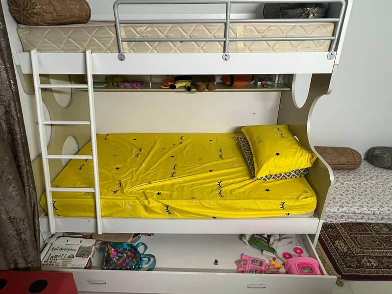 Bunk Bed 0