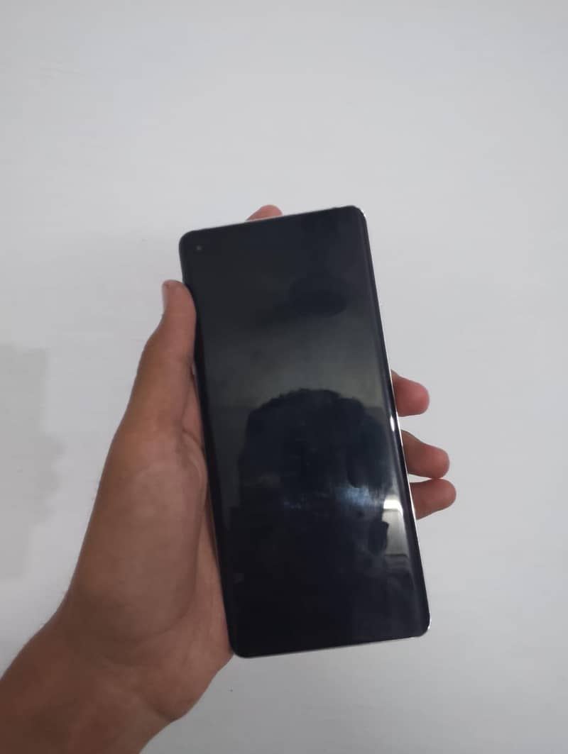 One Plus 8 5