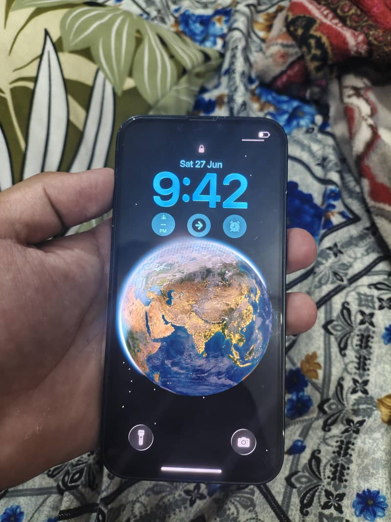 Apple iPhone 14 2