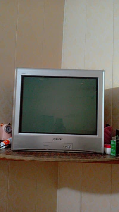 Sony TV for sale 0329nn58250nn33