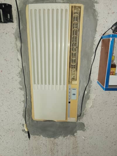 window AC for sale bahut hi behtarin cooling karta hai bahawalpur
