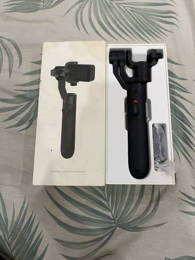 MI ACTION CAMERA HANDHELD GIMBAL