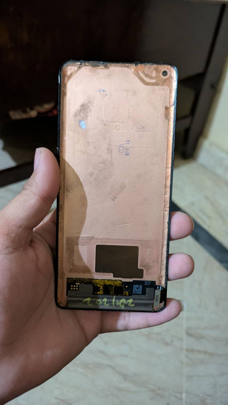 Oneplus 8 Panel 3