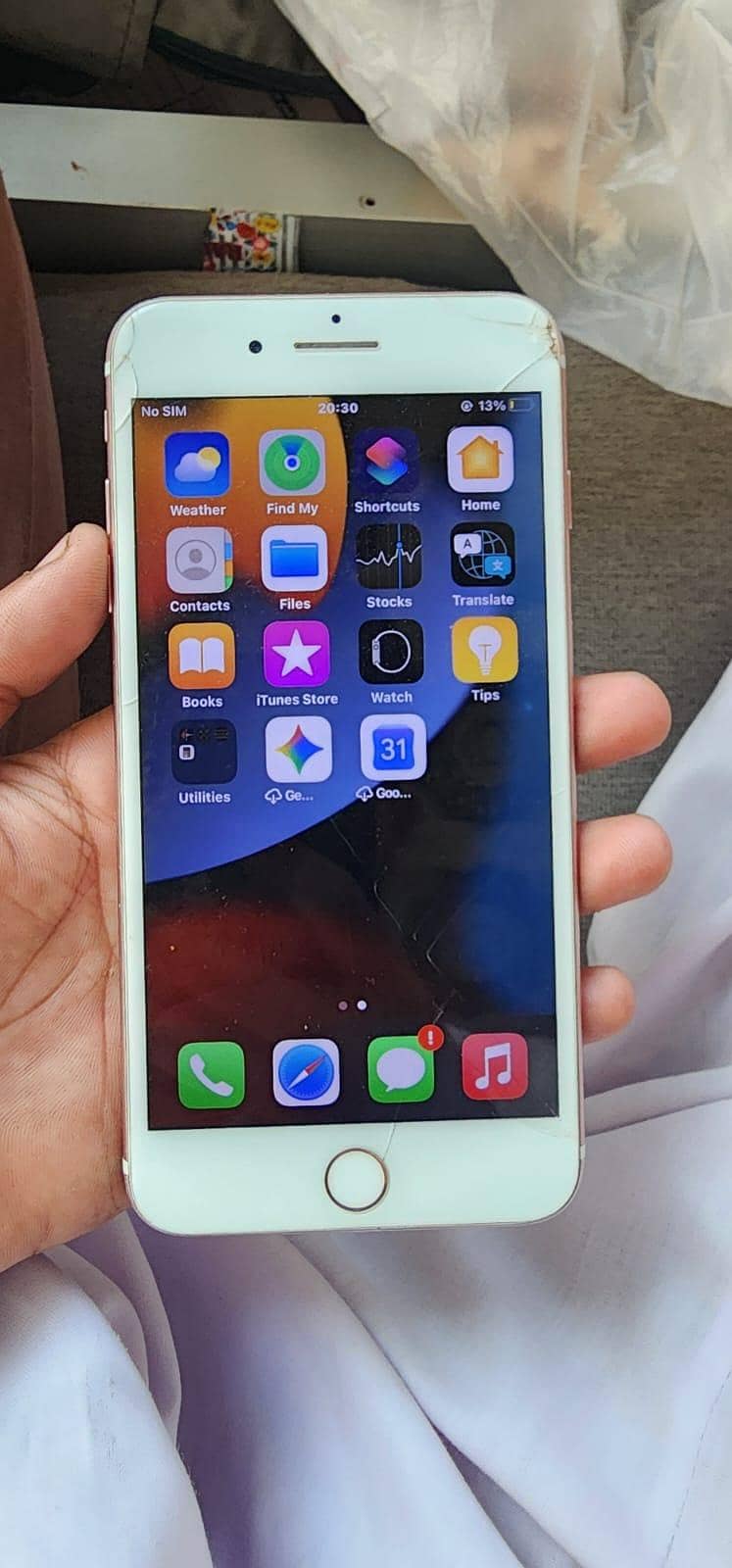 Apple iPhone 7 Plus 0