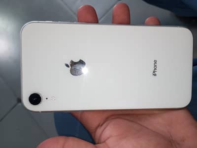 Apple iPhone XR