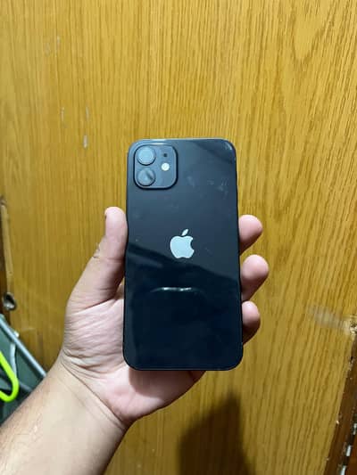 Apple iPhone 12