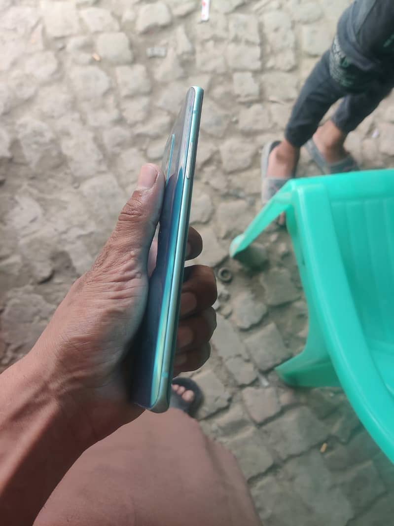 One Plus 8 5