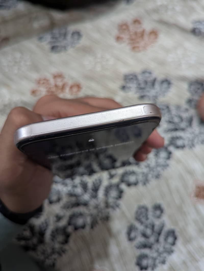 OPPO A6 4