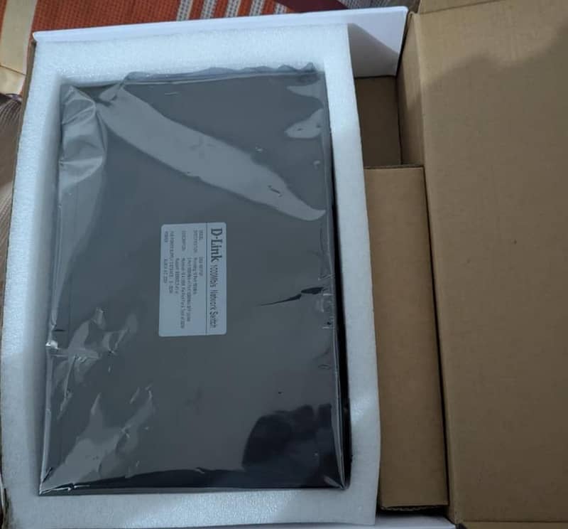 Dlink 16 port switch 1