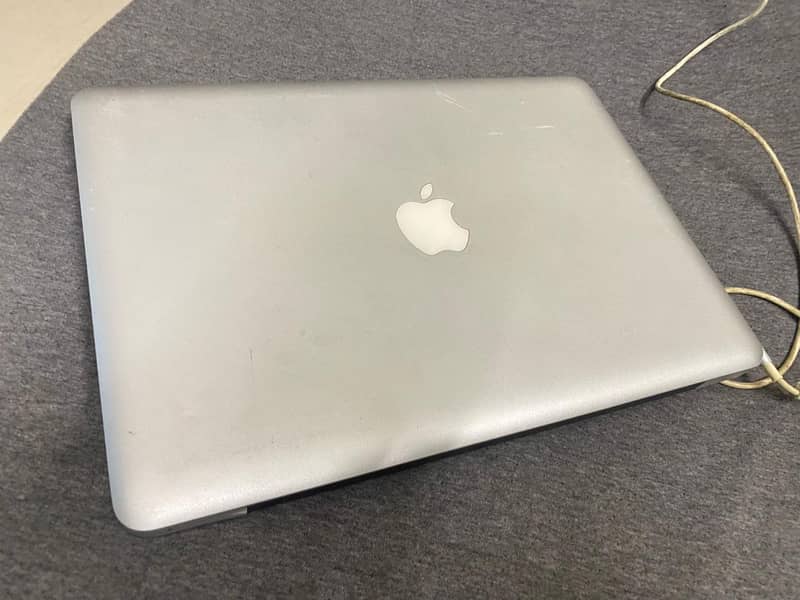 Macbook pro 0