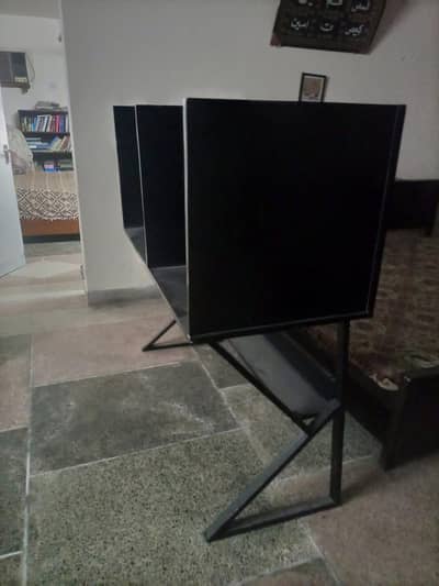 office cabben table