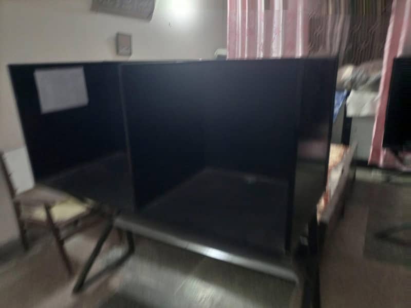 office cabben table 1