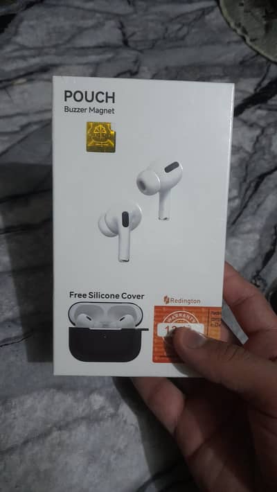 Pouch Buzzer Magnet Earbuds