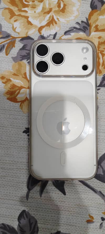 Ipnone 17 pro max jv