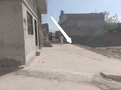 1.5 Marla plot located on 20ft PCC street or road with size 13.5*25 near 200ft road and Ferozepur road gajjumate Lahore