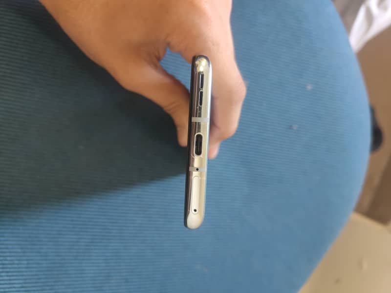 One Plus 8T 1
