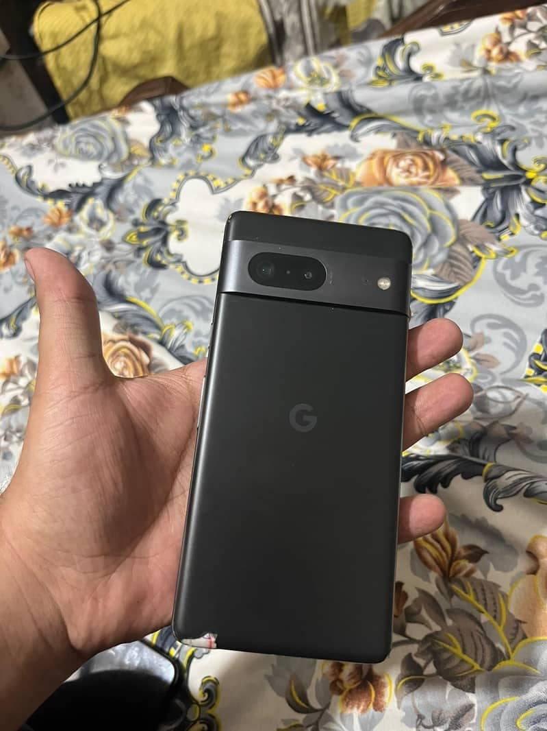 Google Pixel 7 3
