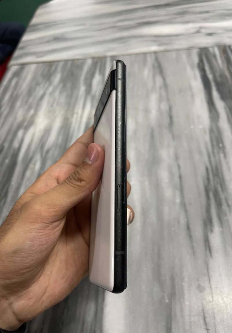 Google Pixel 6a 2