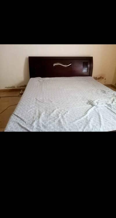 Bed with mattress Whatsapp 03198271516