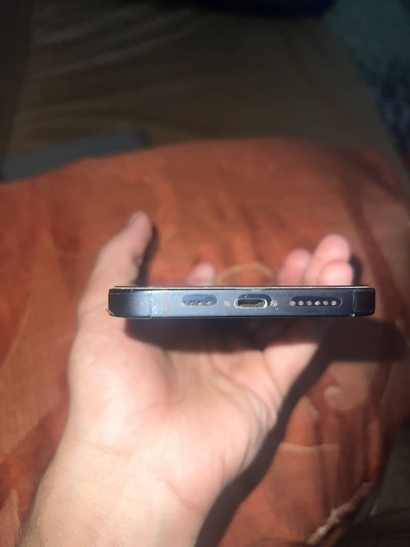 Apple iPhone 14 plus 0