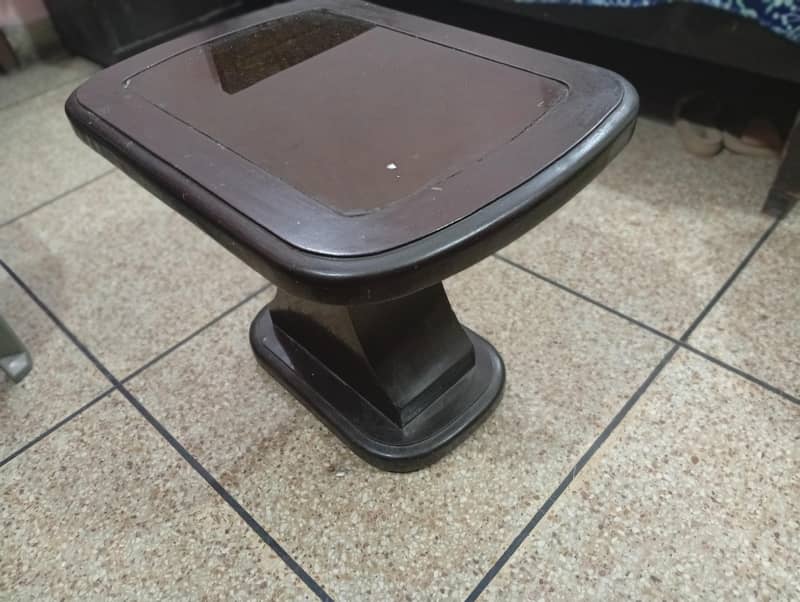 Side table 0