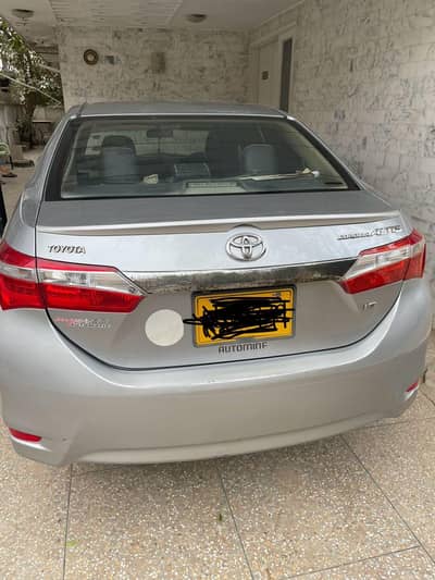 Toyota Corolla Altis 2015