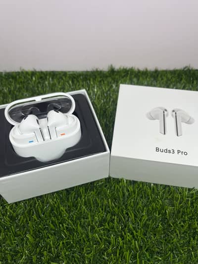 Samsung Galaxy Buds 3 Pro wireless earbuds premium sound bass quality
