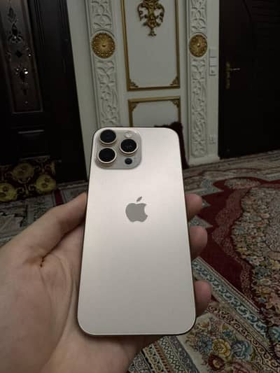 Apple iPhone 16 Pro Max