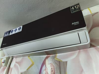 Dawlance DC inverter 1.5 ton still like brand new only 2 month used
