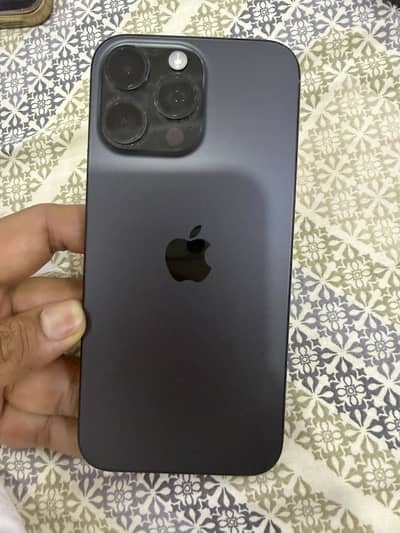 Apple iPhone 16 Pro Max