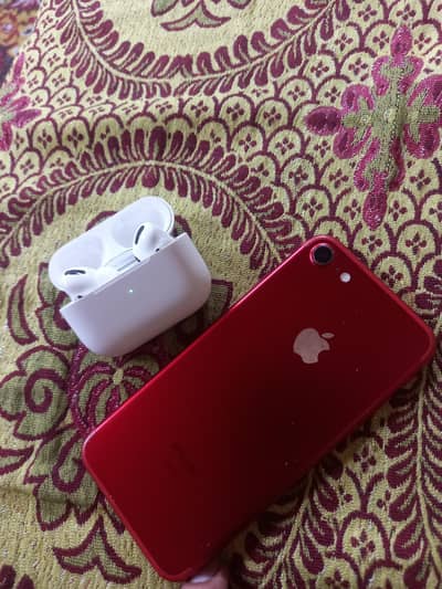 Apple iPhone 7
