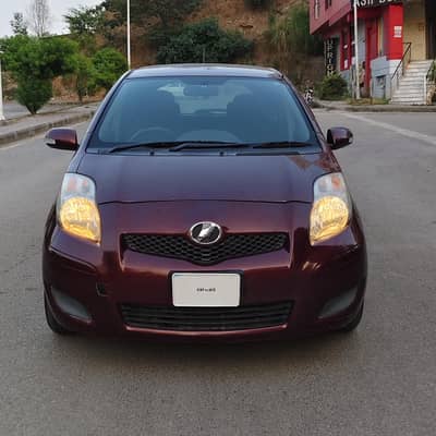Toyota Vitz 2010