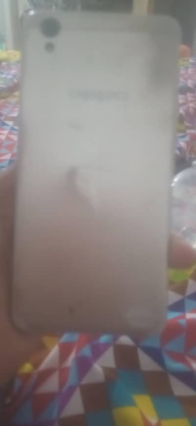 OPPO A37