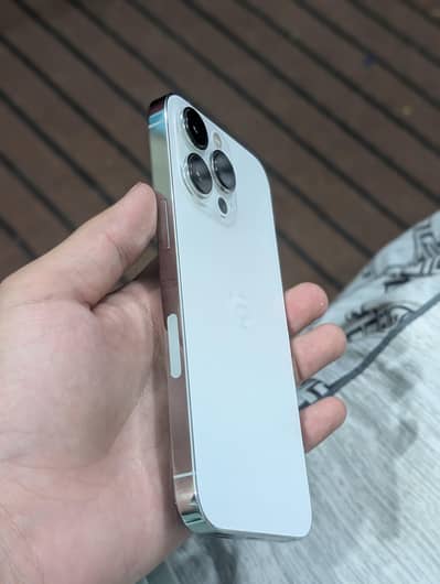 Apple iPhone 13 Pro