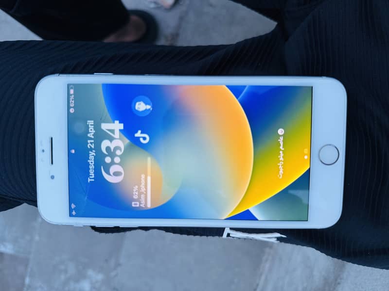 Apple iPhone 8 Plus 13