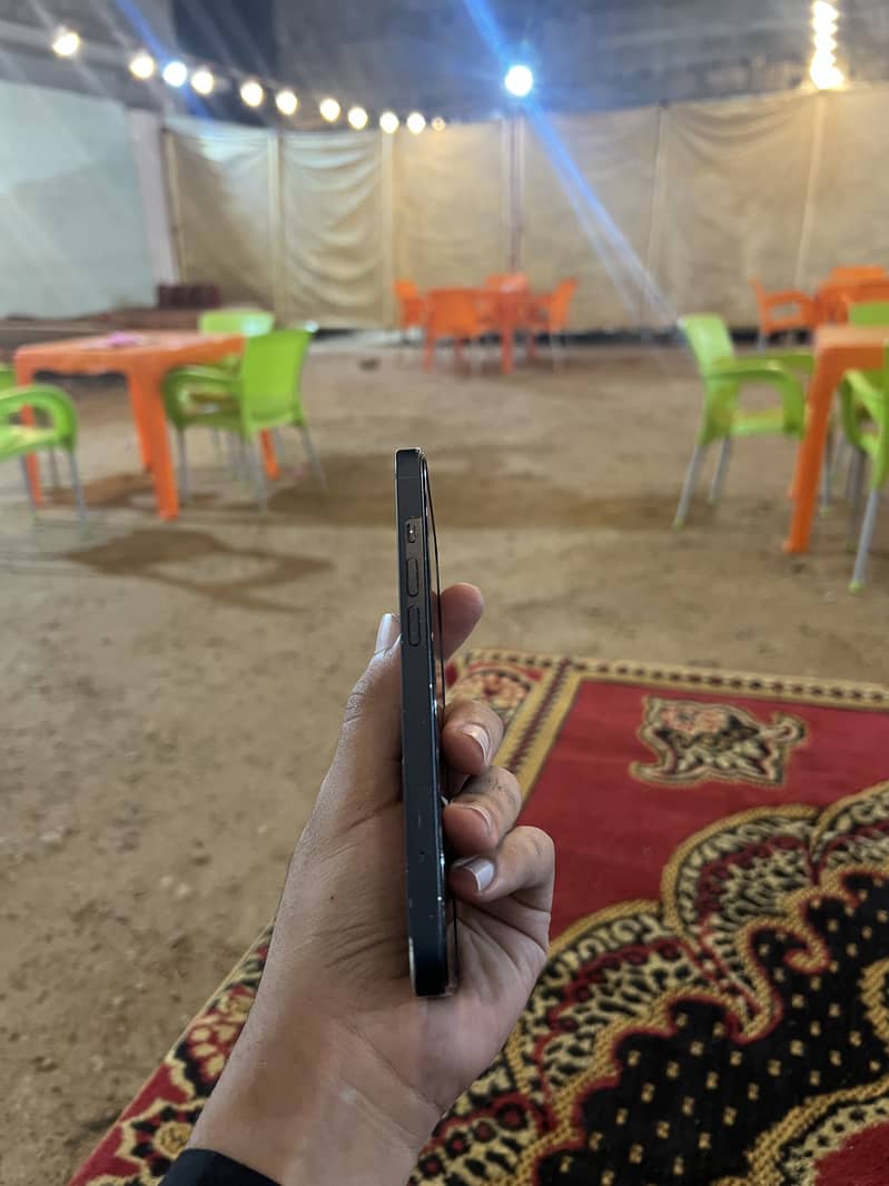Iphone 13 3