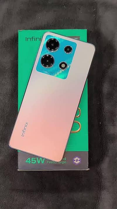 Infinix Note 30