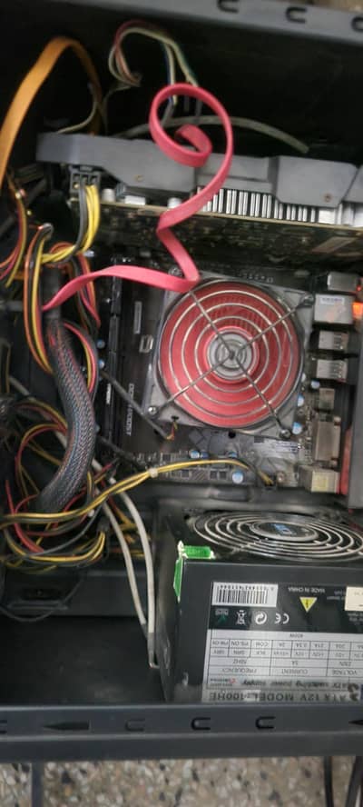 R5 3600 x A320 with 8 GB Ram