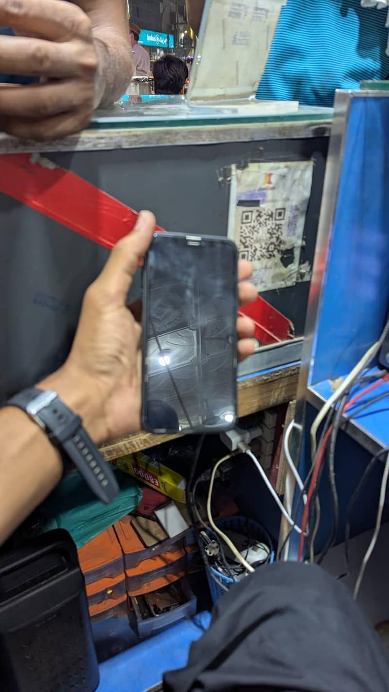 Apple iPhone 11 2