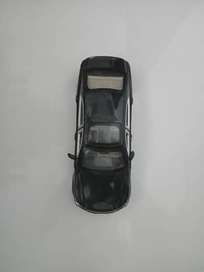 TOYOTA CROWN DIECAST TOY.