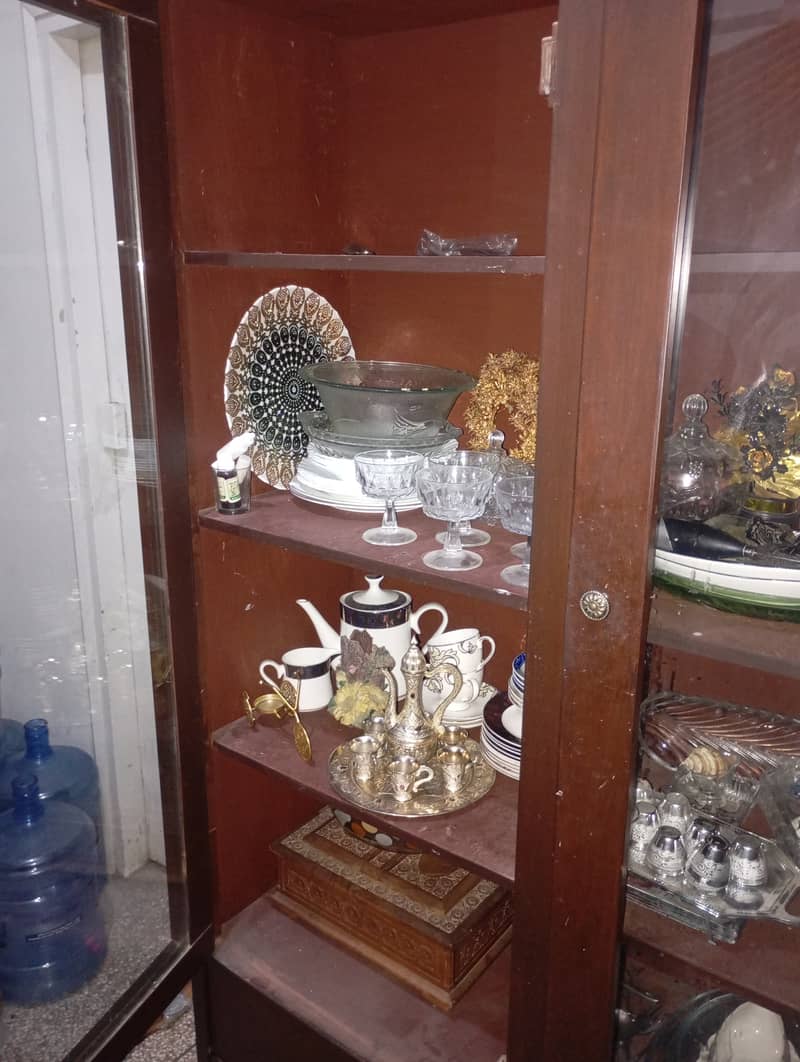 Showcase 0