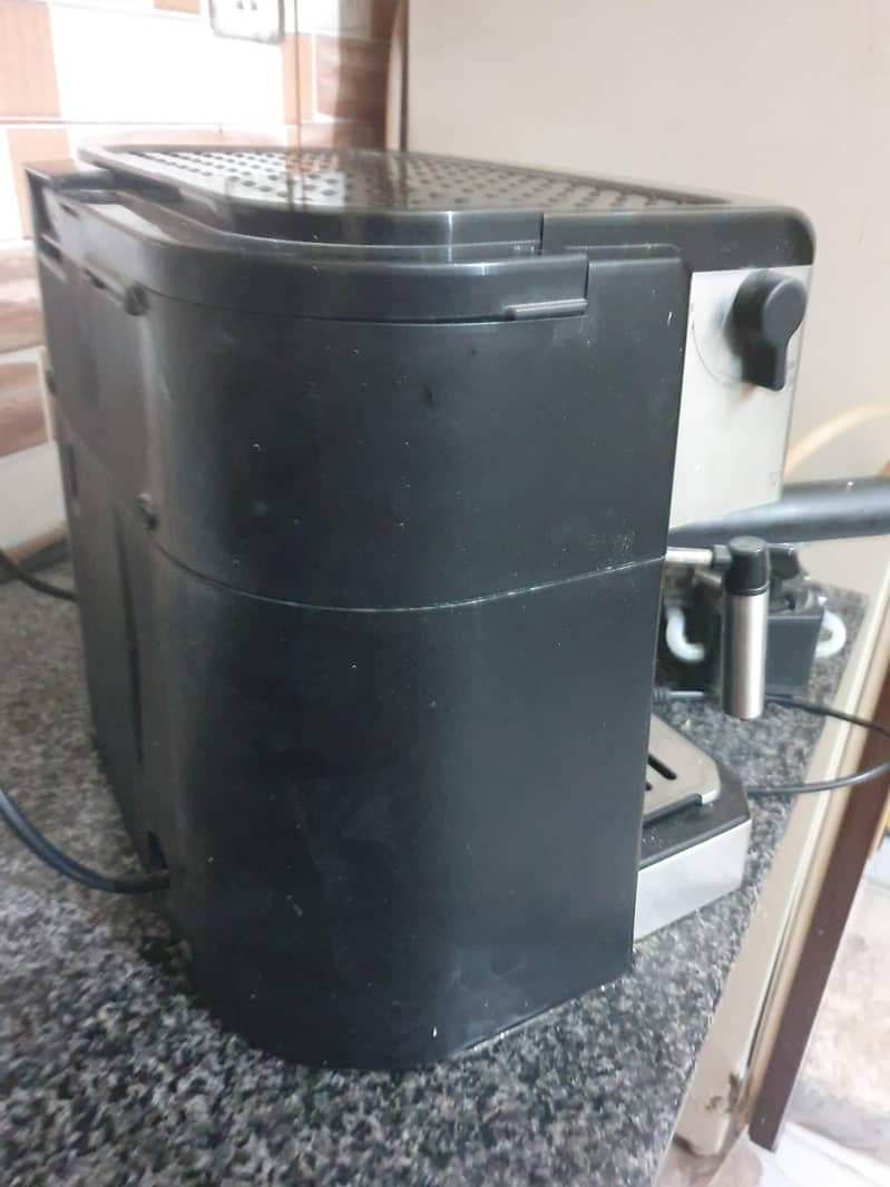 DeLonghi model BCO420 model BCO420 model BCO420 2