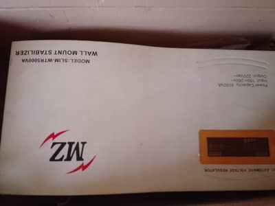 wall mounted automatic voltage stabilizer